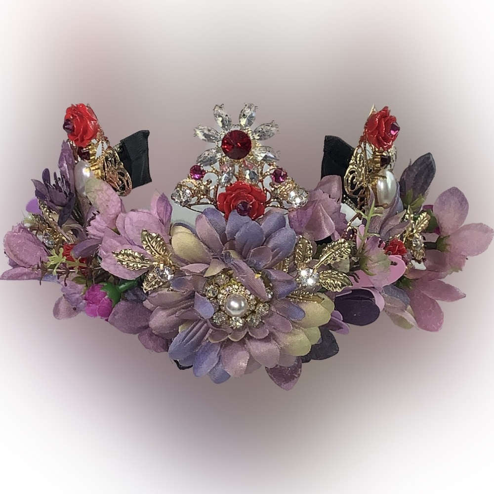 One of a kind! Perfect for formal or festival wear.